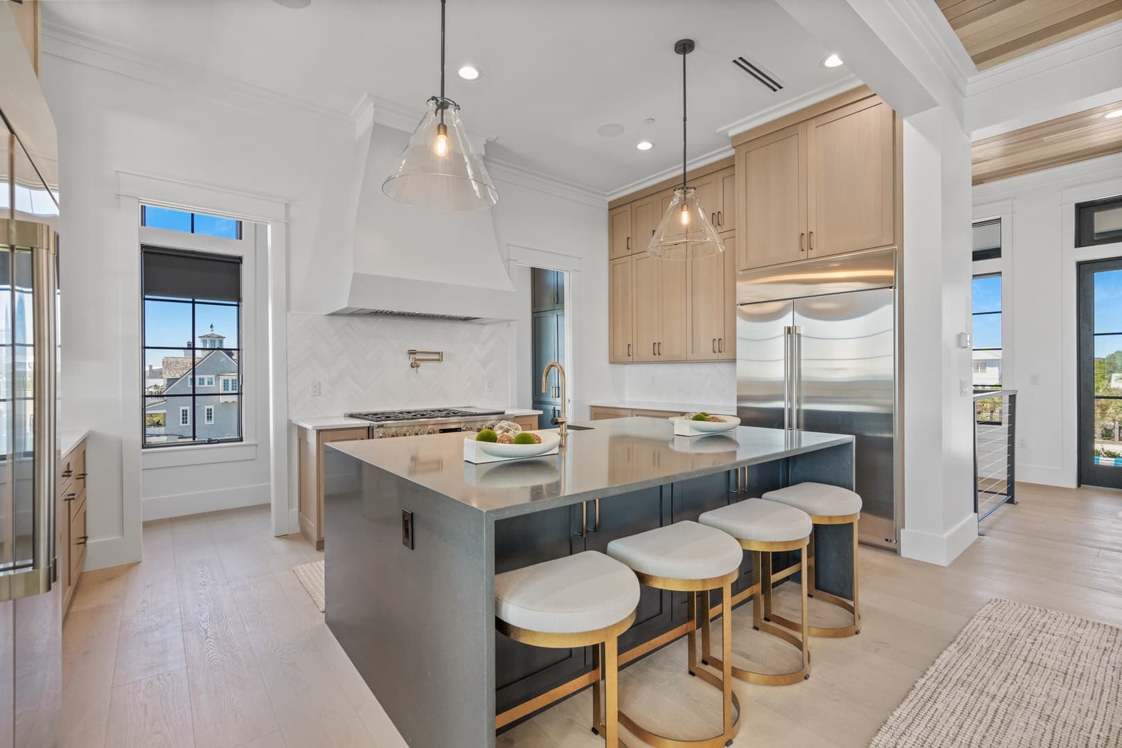 Grand Pearl - Image 95