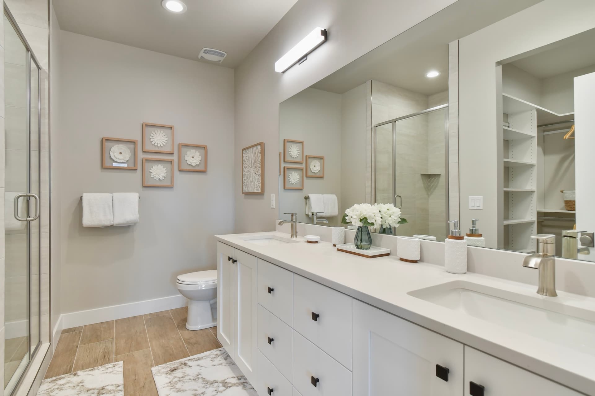 Mayflower Lakeside #942 - Image 26