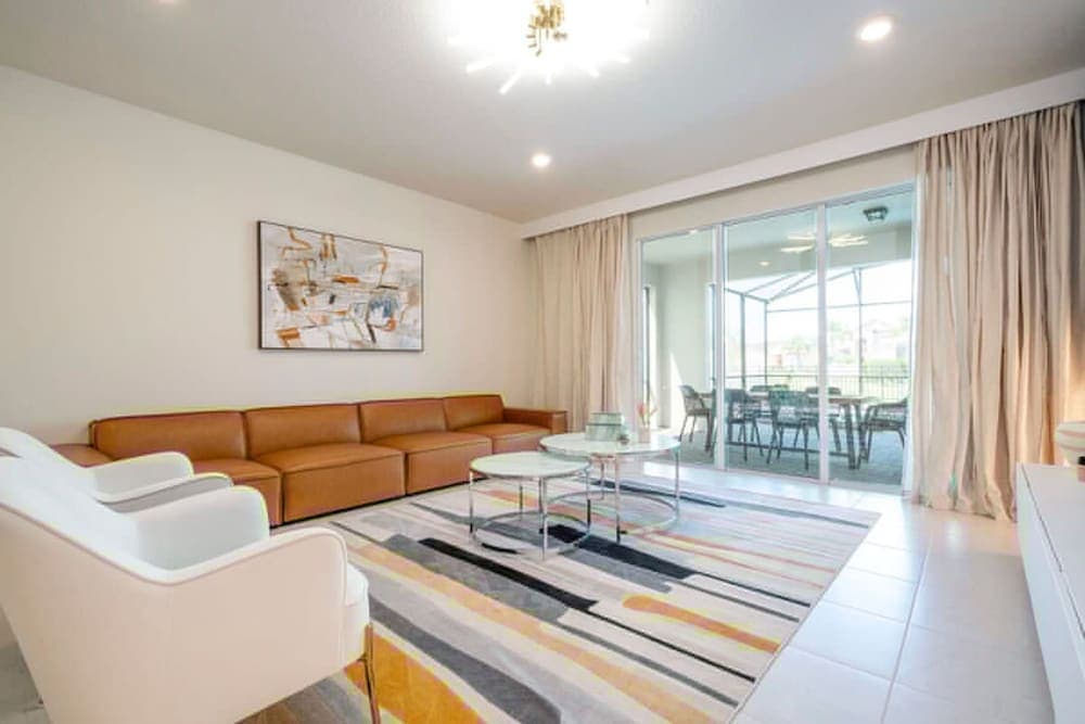 Windsor Island #4015 - Image 1