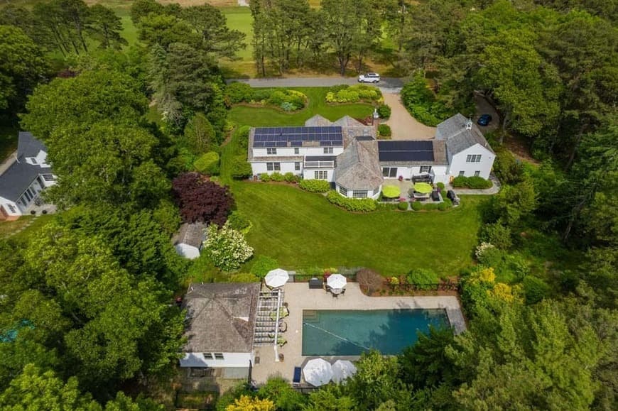 Oyster Harbor Villa - Image 1