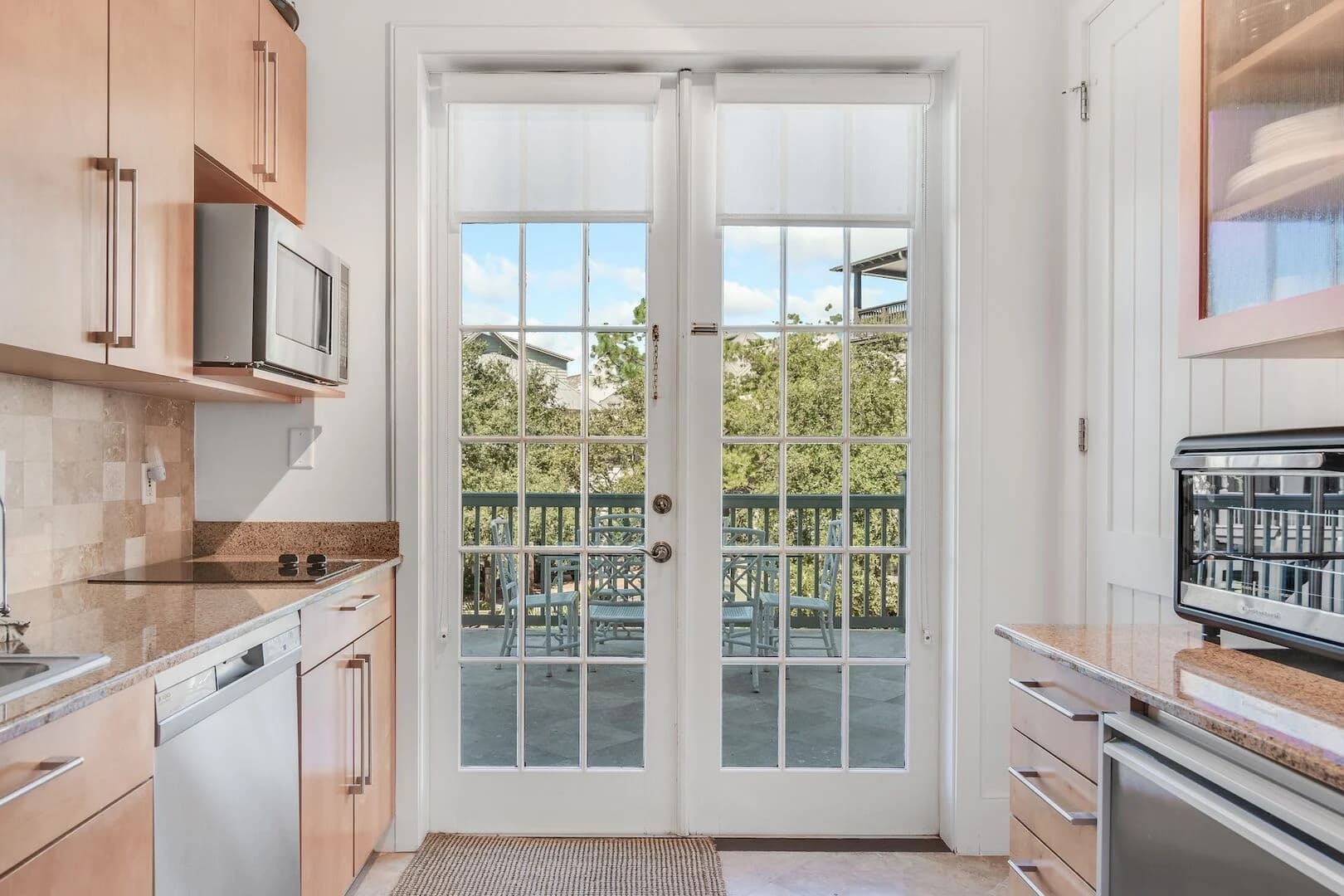 Crown Studio - Image 12