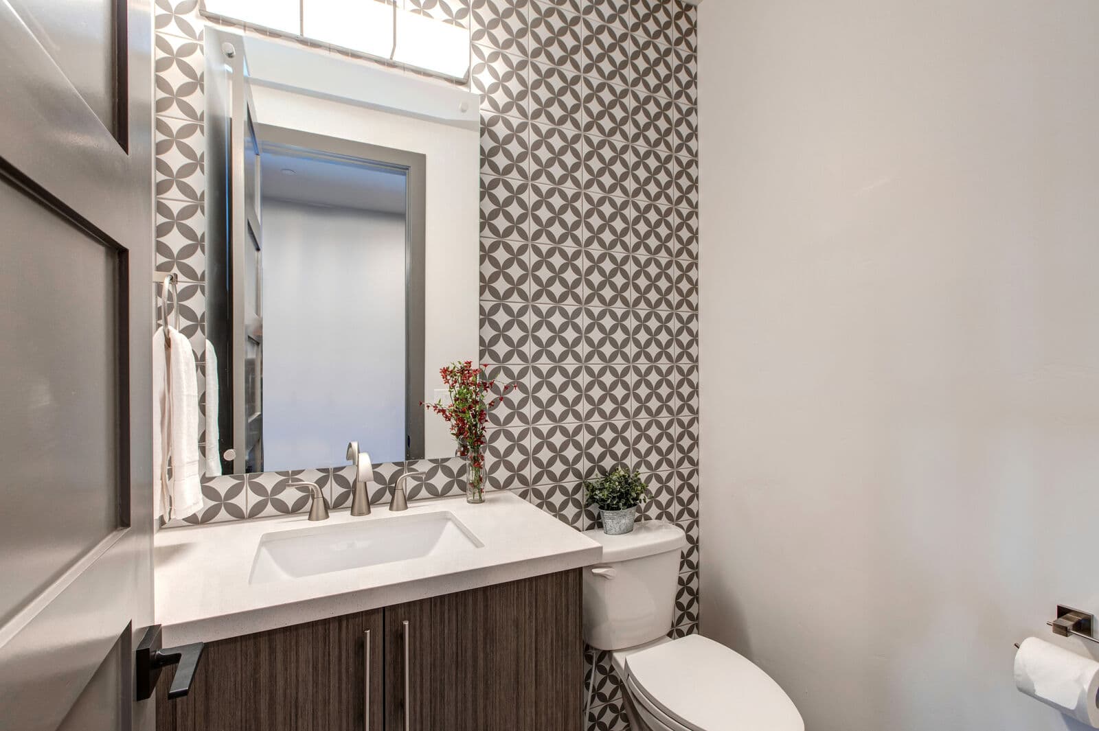 Juniper Ridge Home - Image 10