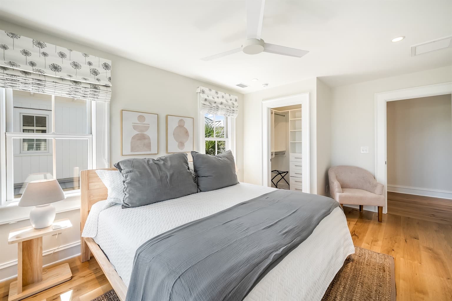 Beach Shelter - Image 31