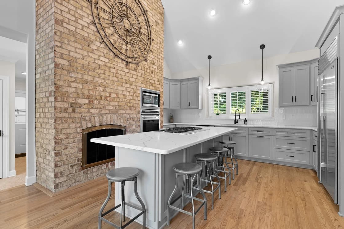 Shoreway Cove - Image 5