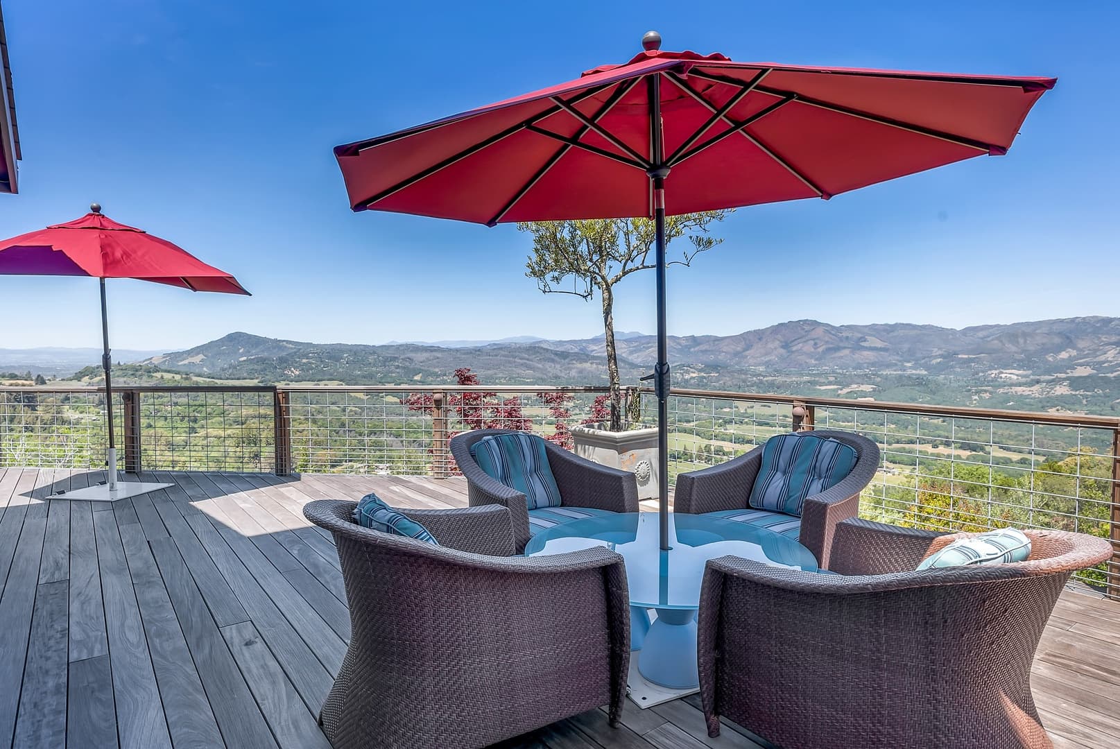 The Country House - Image 3