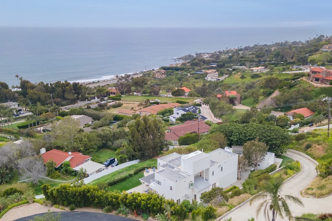 Stardust Home - Image 64