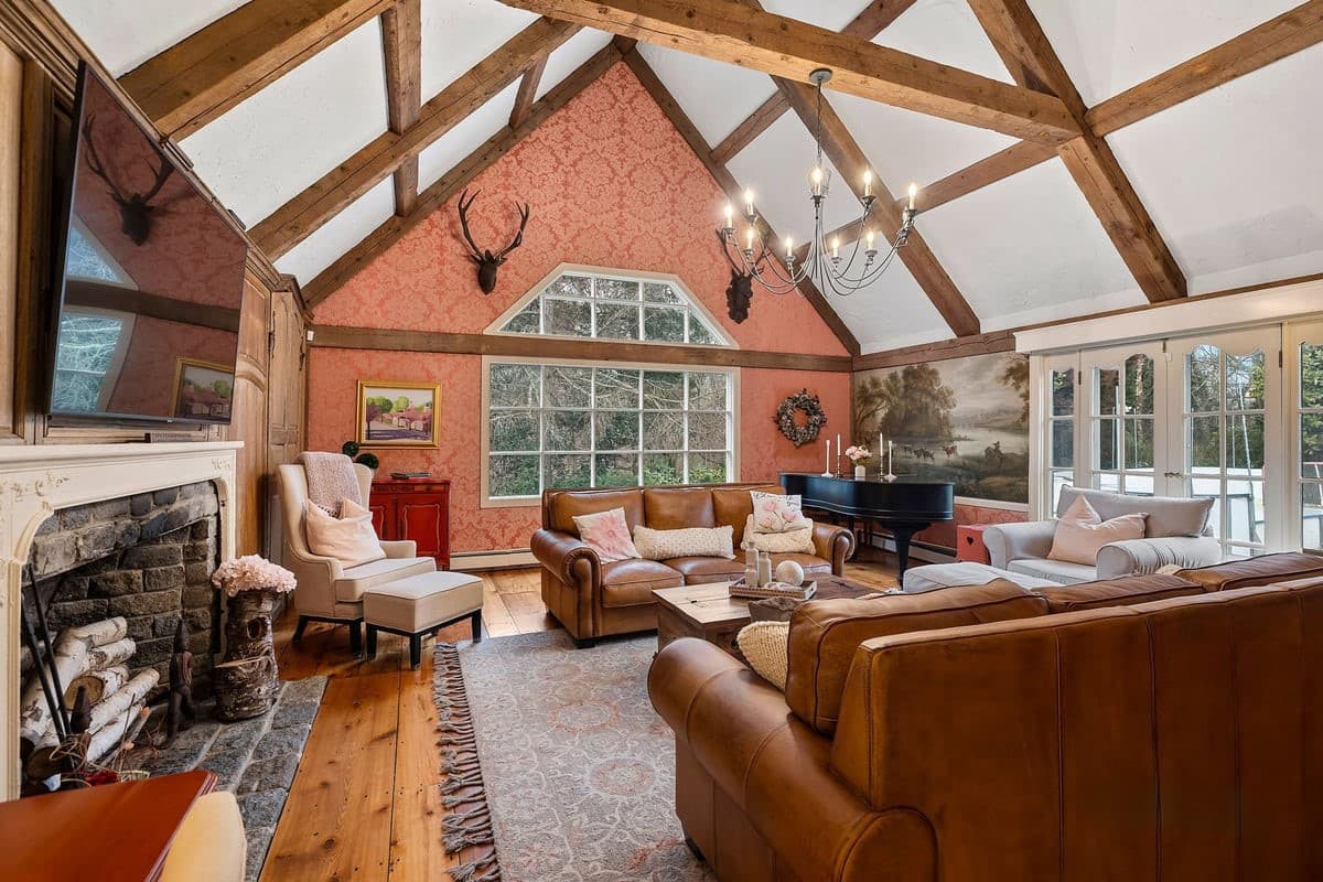 Brewster Barefoot Bliss - Image 21