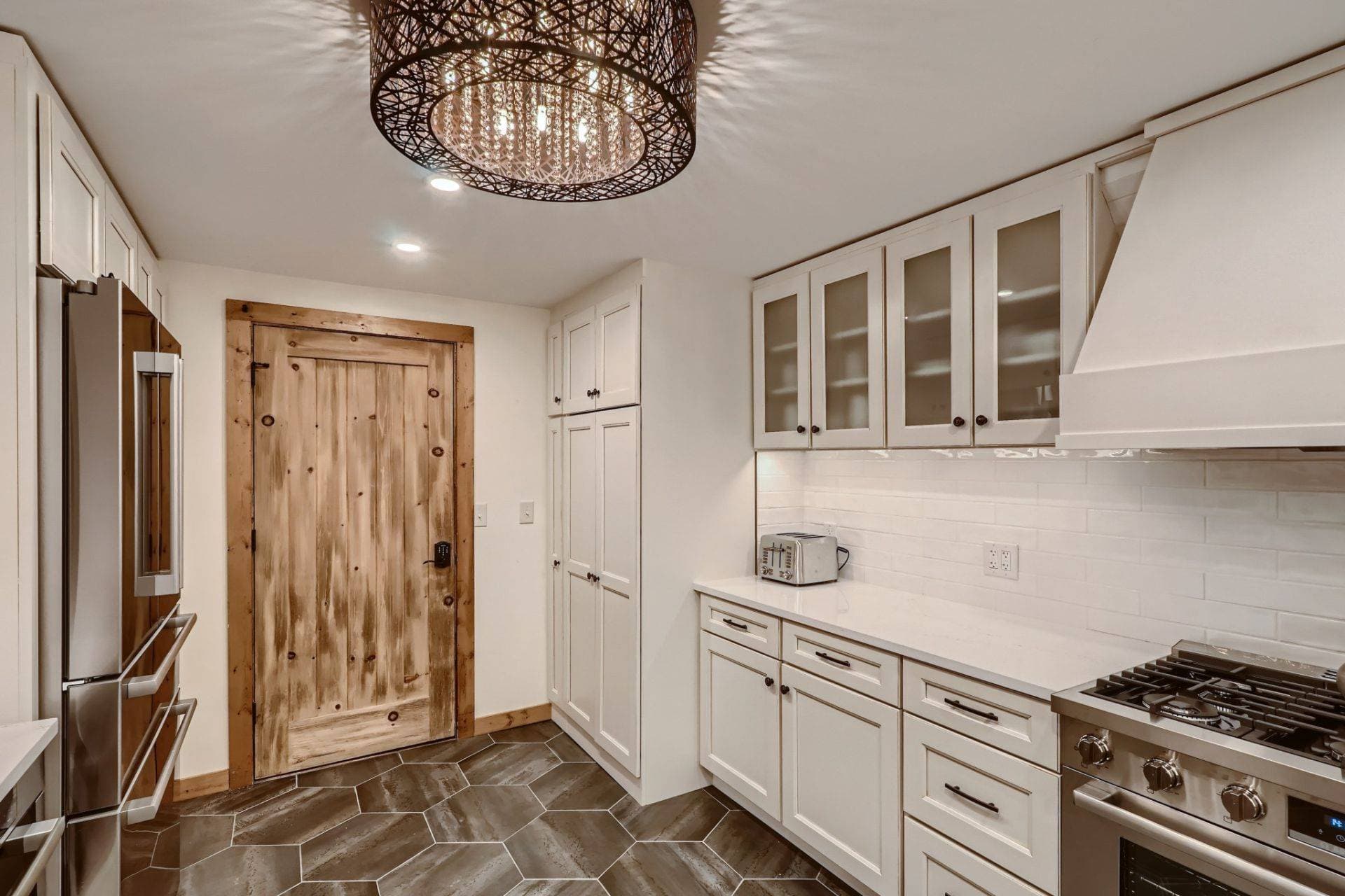 The River House Lodge - Image 5