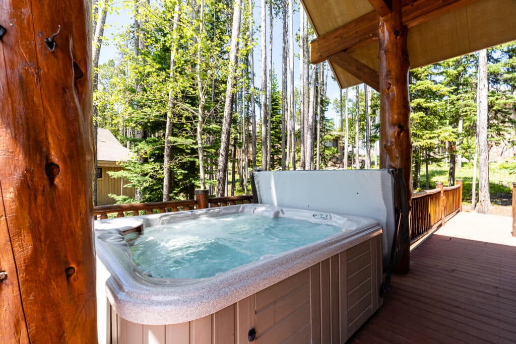 Full Moon House - Image 23