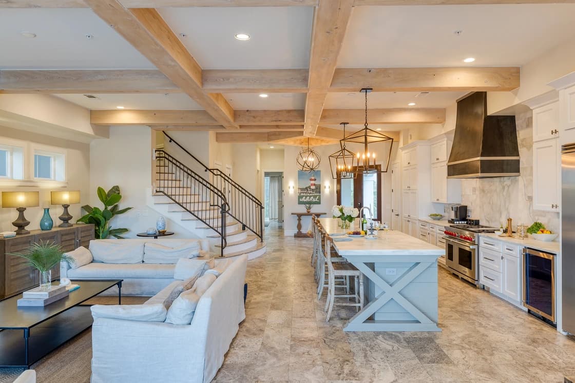 Bradley Circle #24 - Image 4