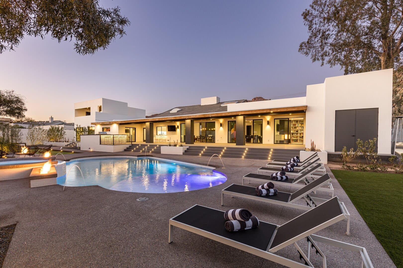 Camelback Manor - Image 106