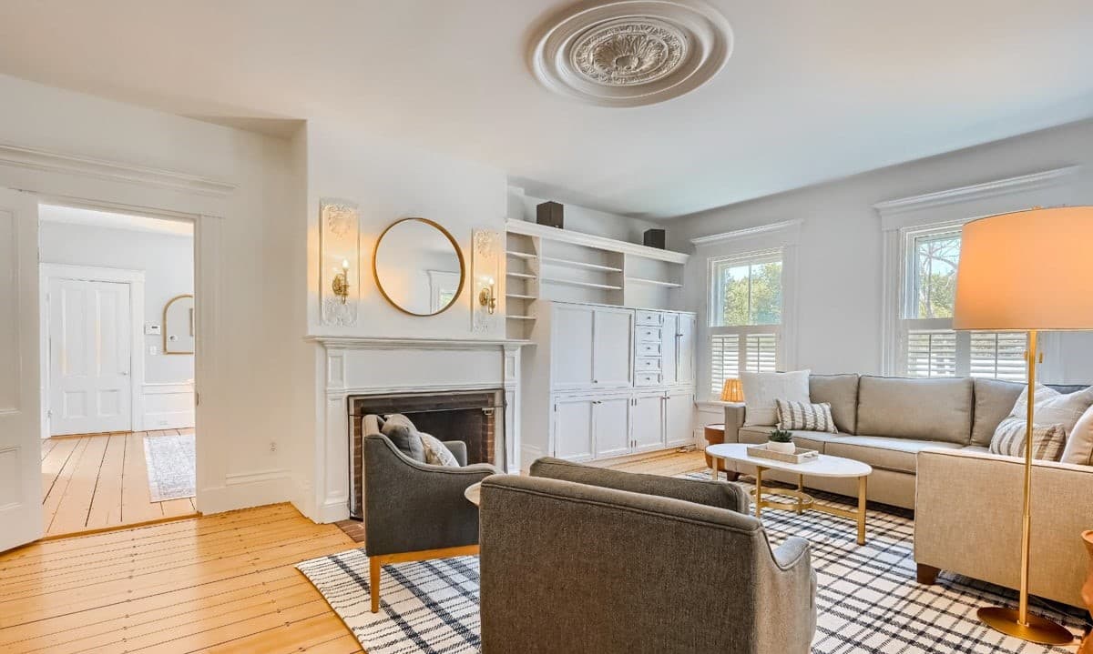 Captain Doane House - Image 9