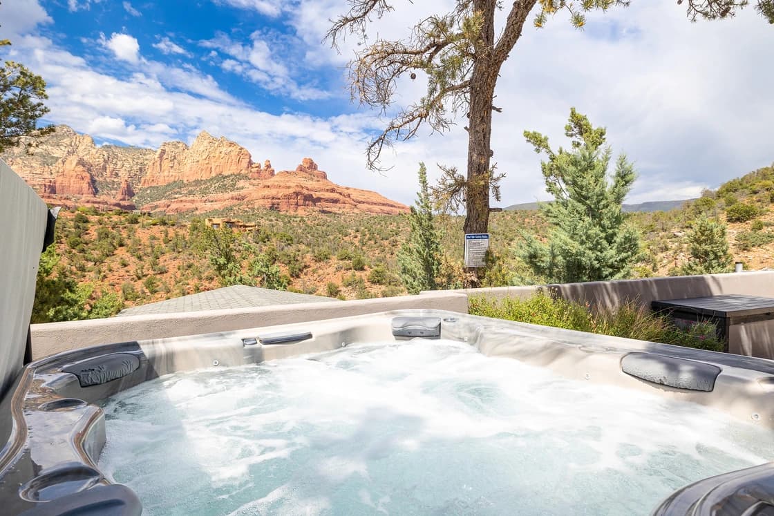 Viewpoint House - Image 2