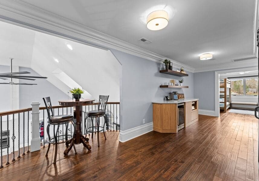 Lucent Sunset Retreat - Image 31