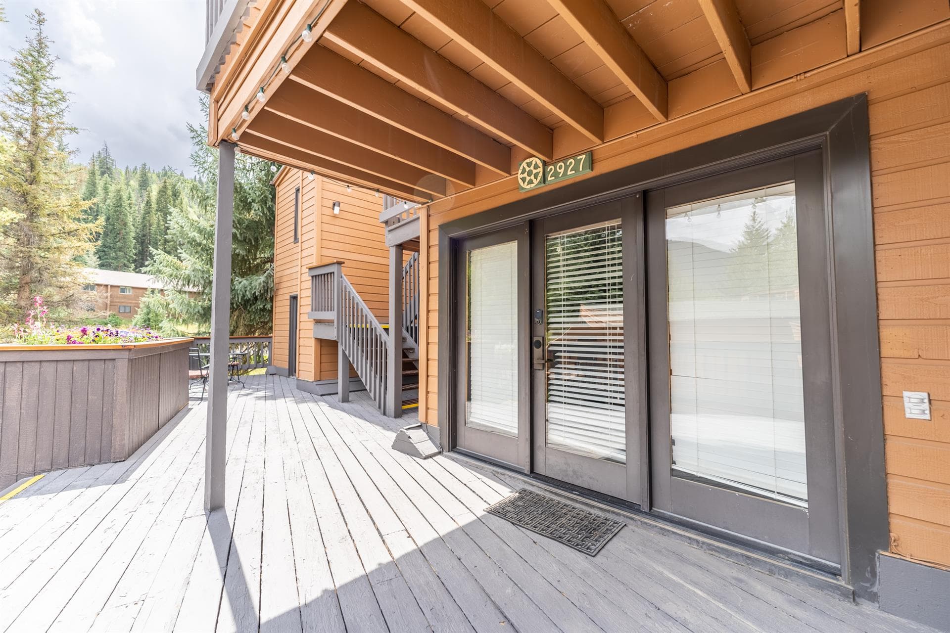 Cedar Cabin - Image 15