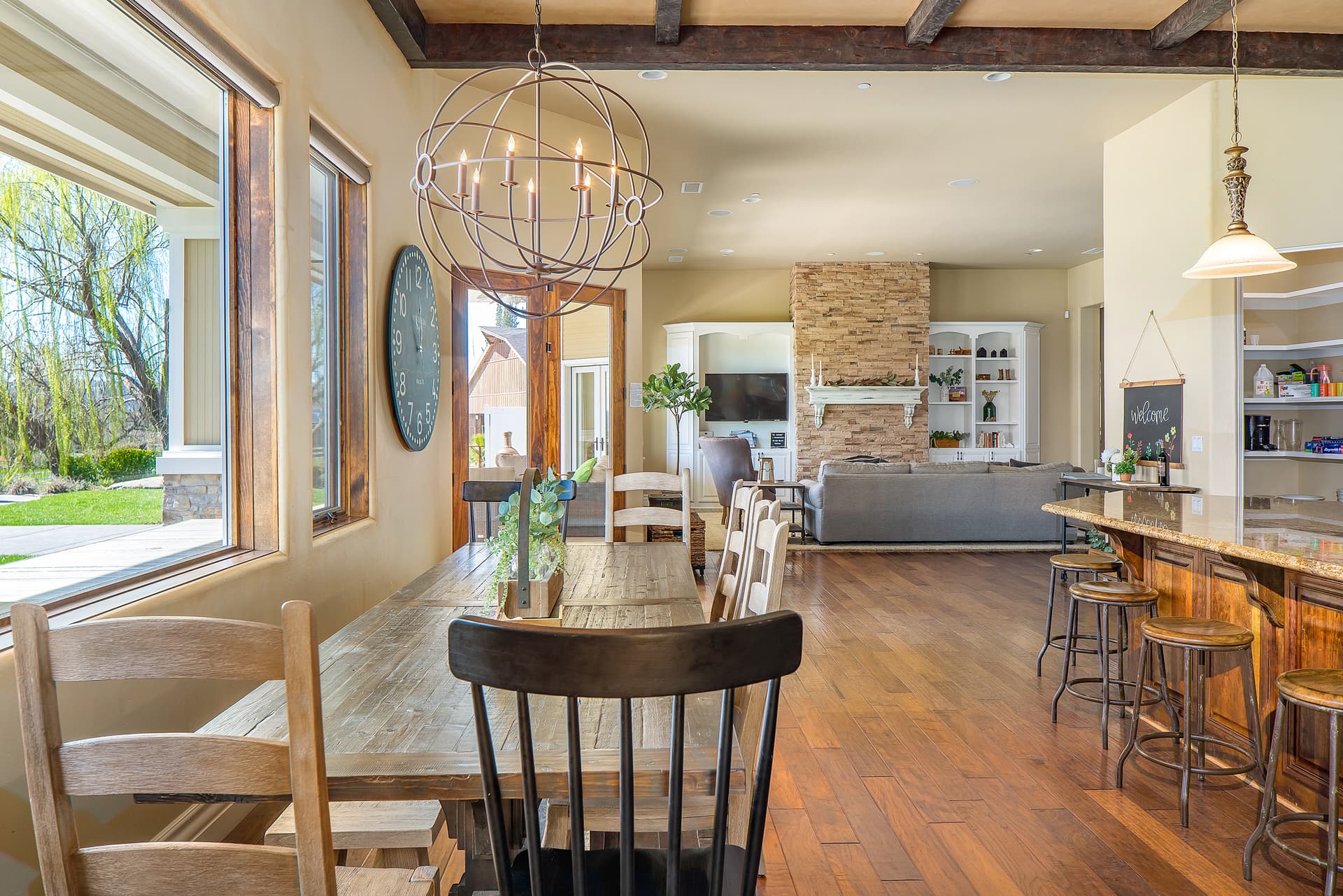 Frontier Farmhouse - Image 10