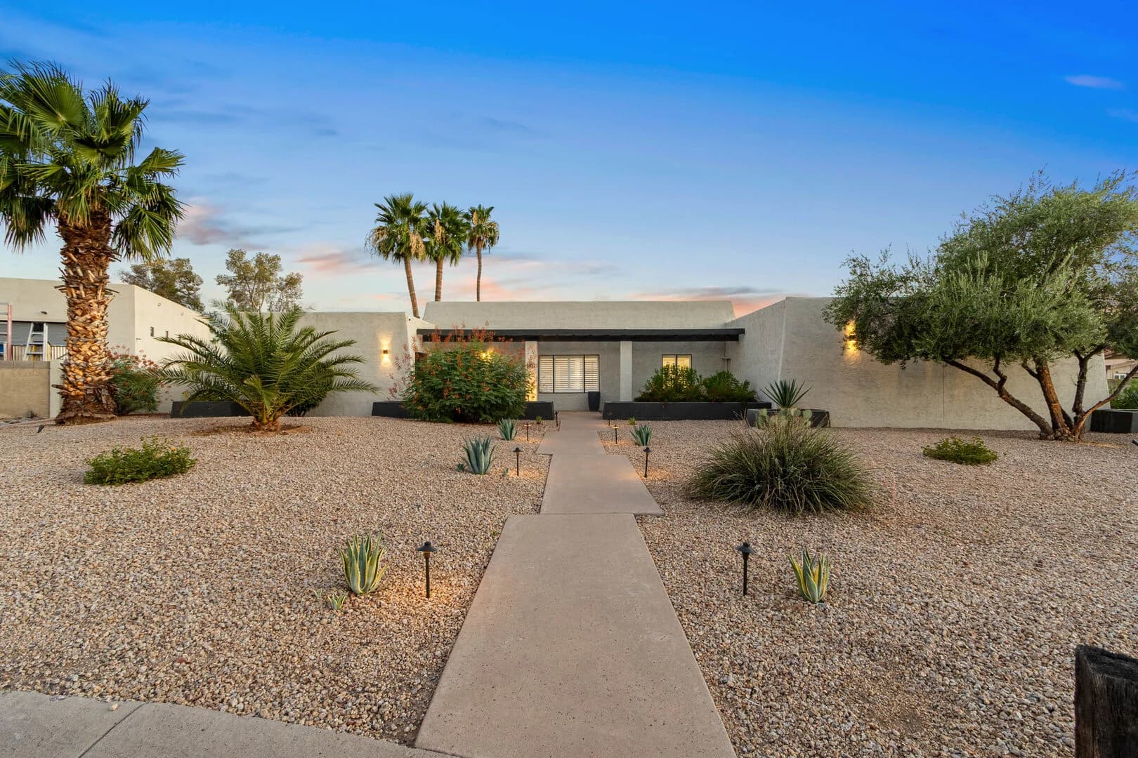 Scottsdale Adobe Modern - Image 1