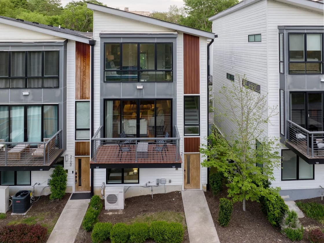 9th Avenue - Image 25