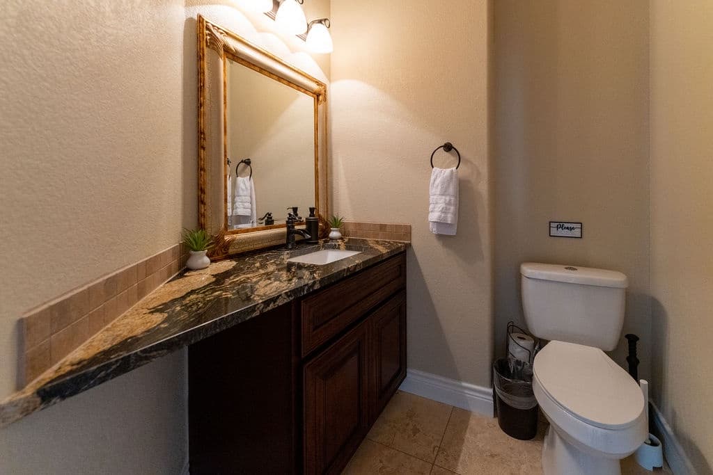 Taking in the View House - Image 29