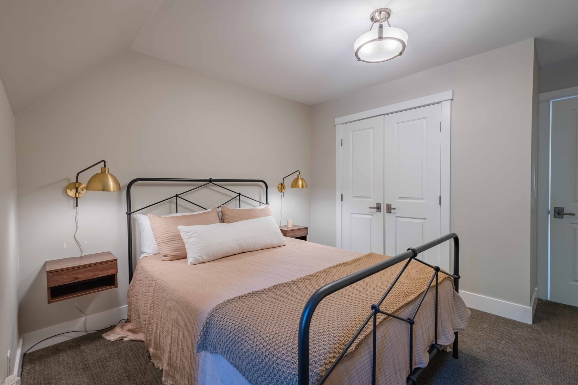 Sycamore Ranch - Image 34