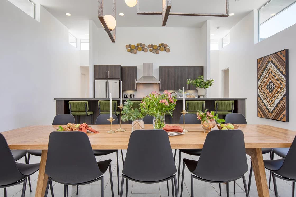 Polo Villa Halo - Image 5