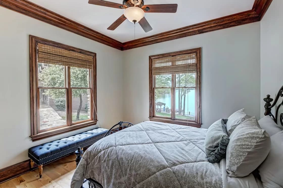 Sunset Shores Resort - Image 26