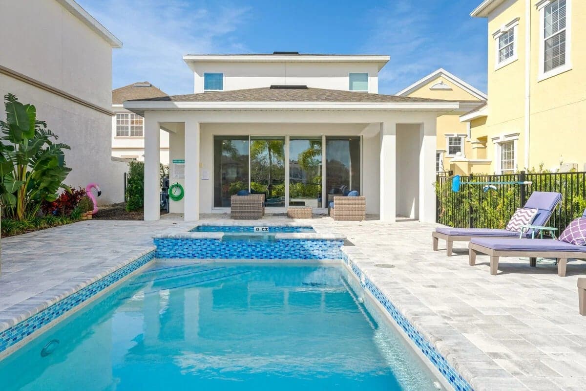 Chic Abode at Liberty Bluff