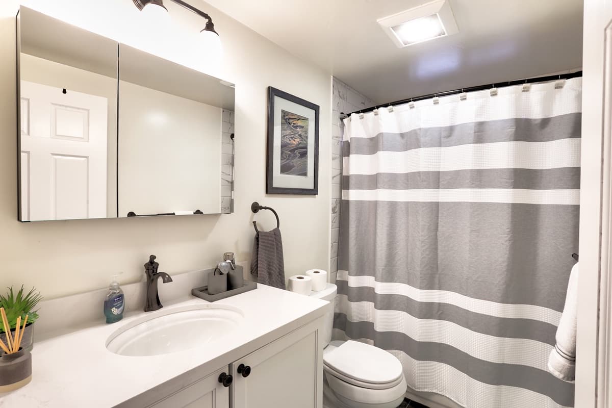 Quiet Country Cottage - Image 22