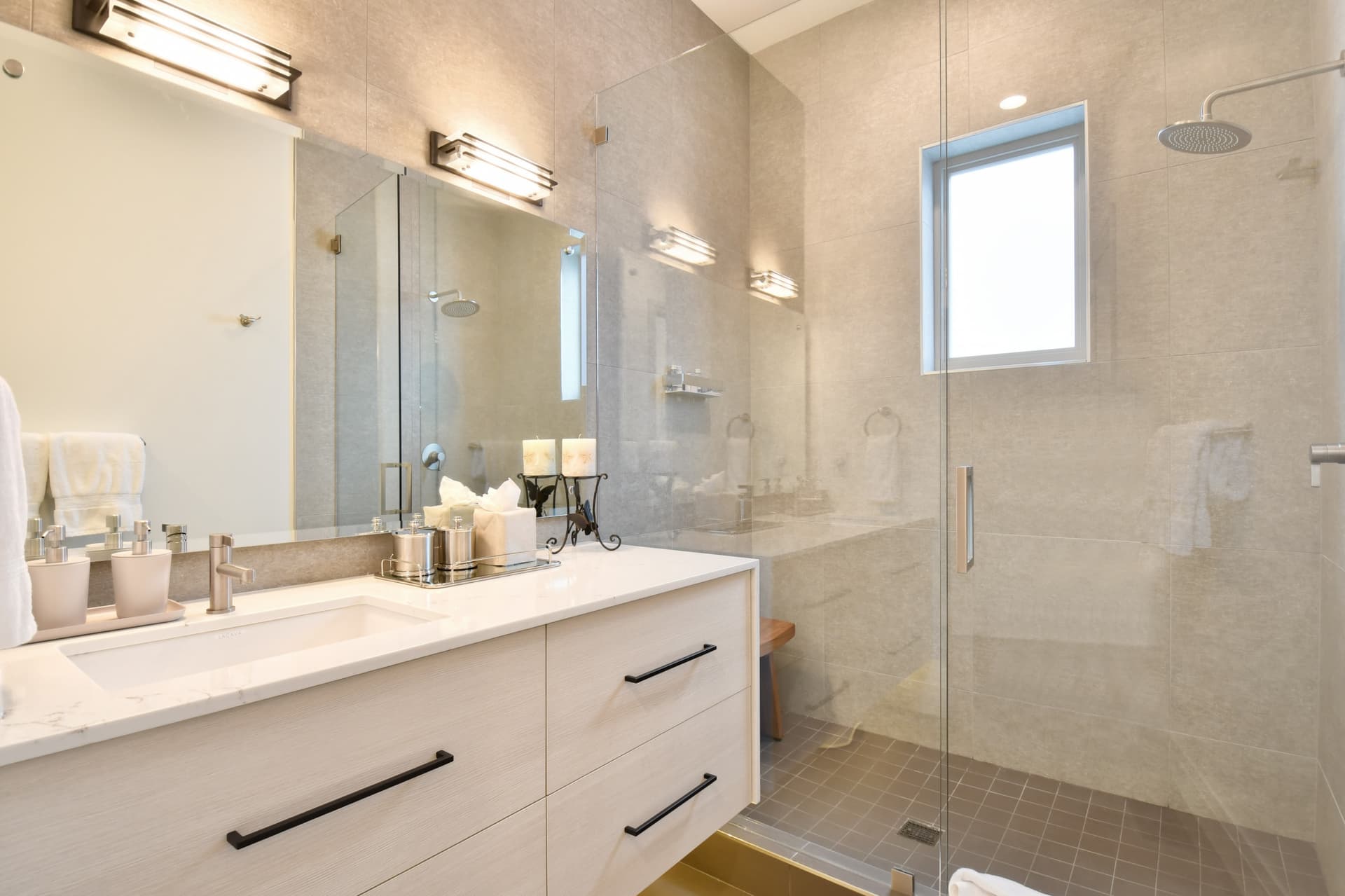 Juniper Landing Home - Image 29