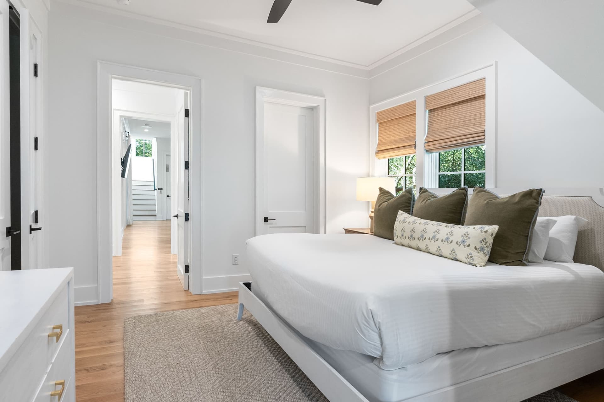 Shore To Have Fun - Image 44