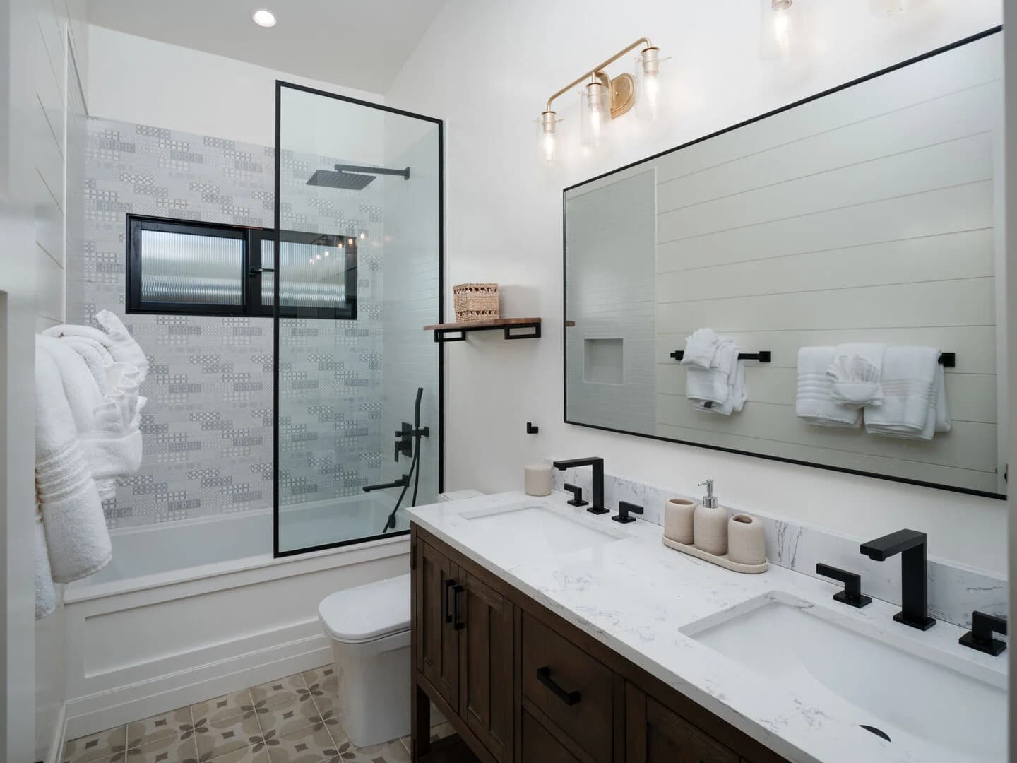 Cardiff Villa 2 - Image 20