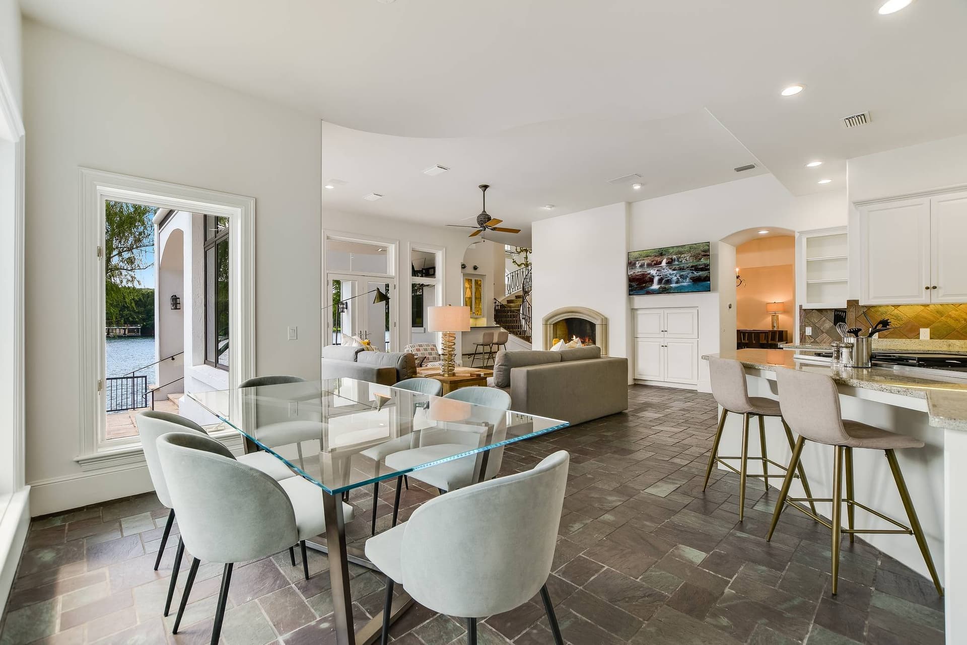 Casa Paradiso on Lake Austin - Image 11