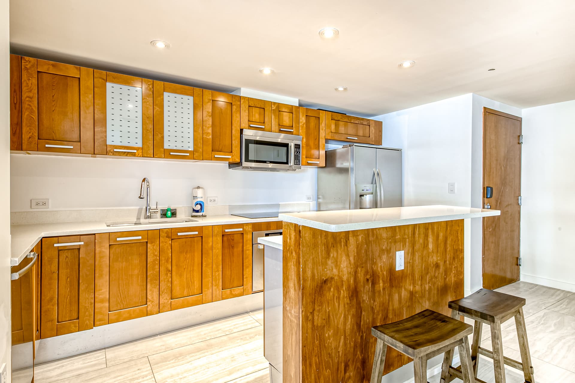 Heart of Sobe Residence - Image 6