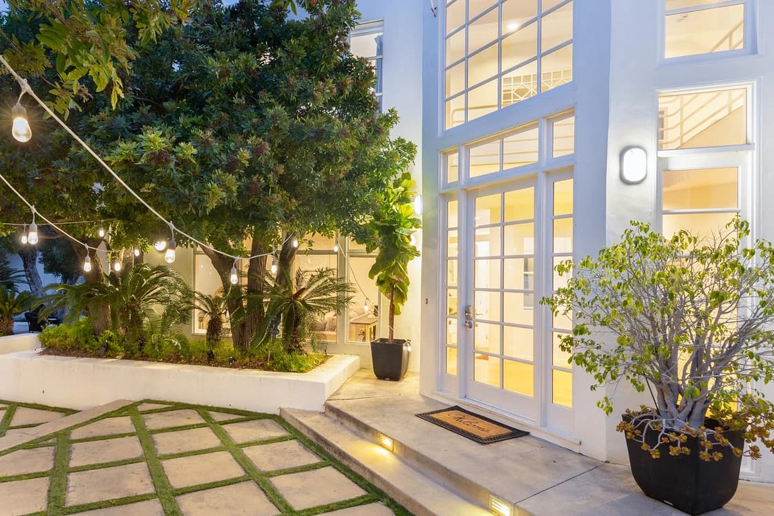 Stardust Home - Image 62