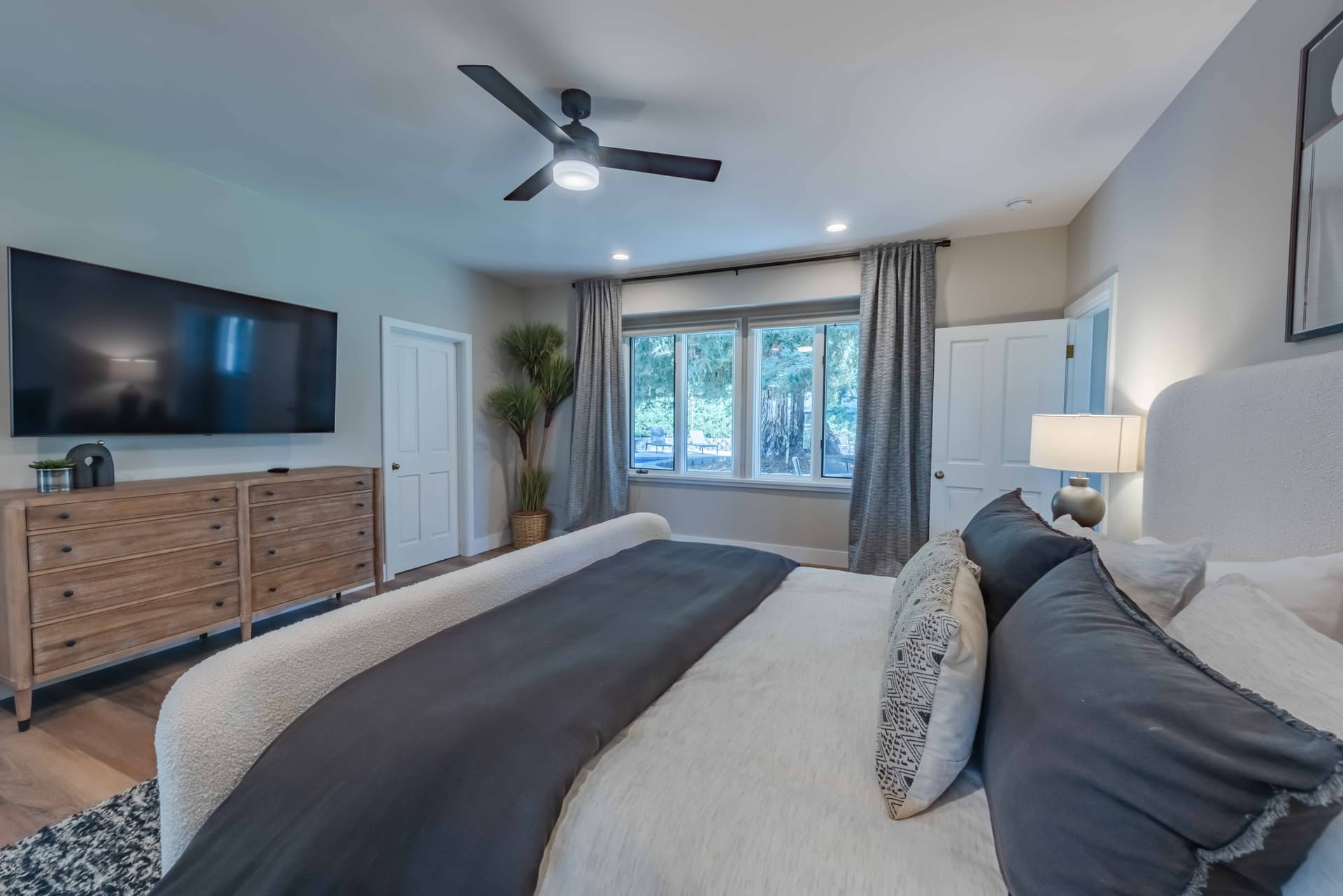 Arbor House - Image 21