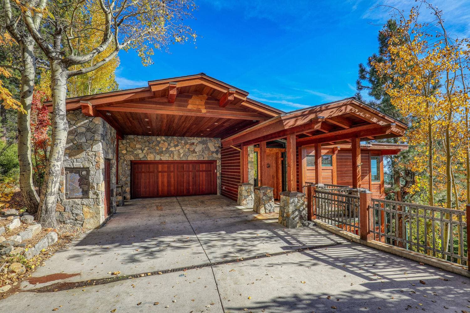 Clouds Rest Lodge - Image 42