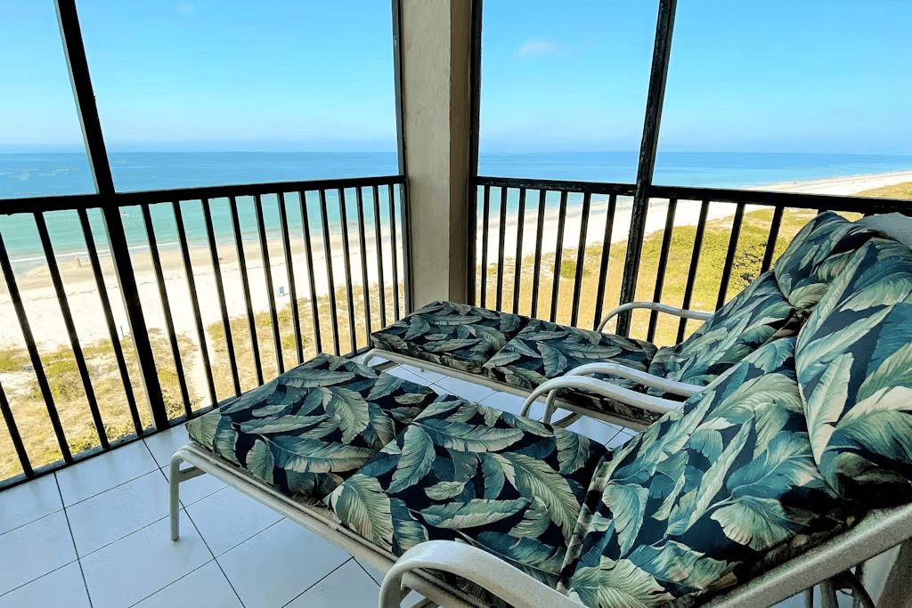 Reflections on the Gulf - Image 27