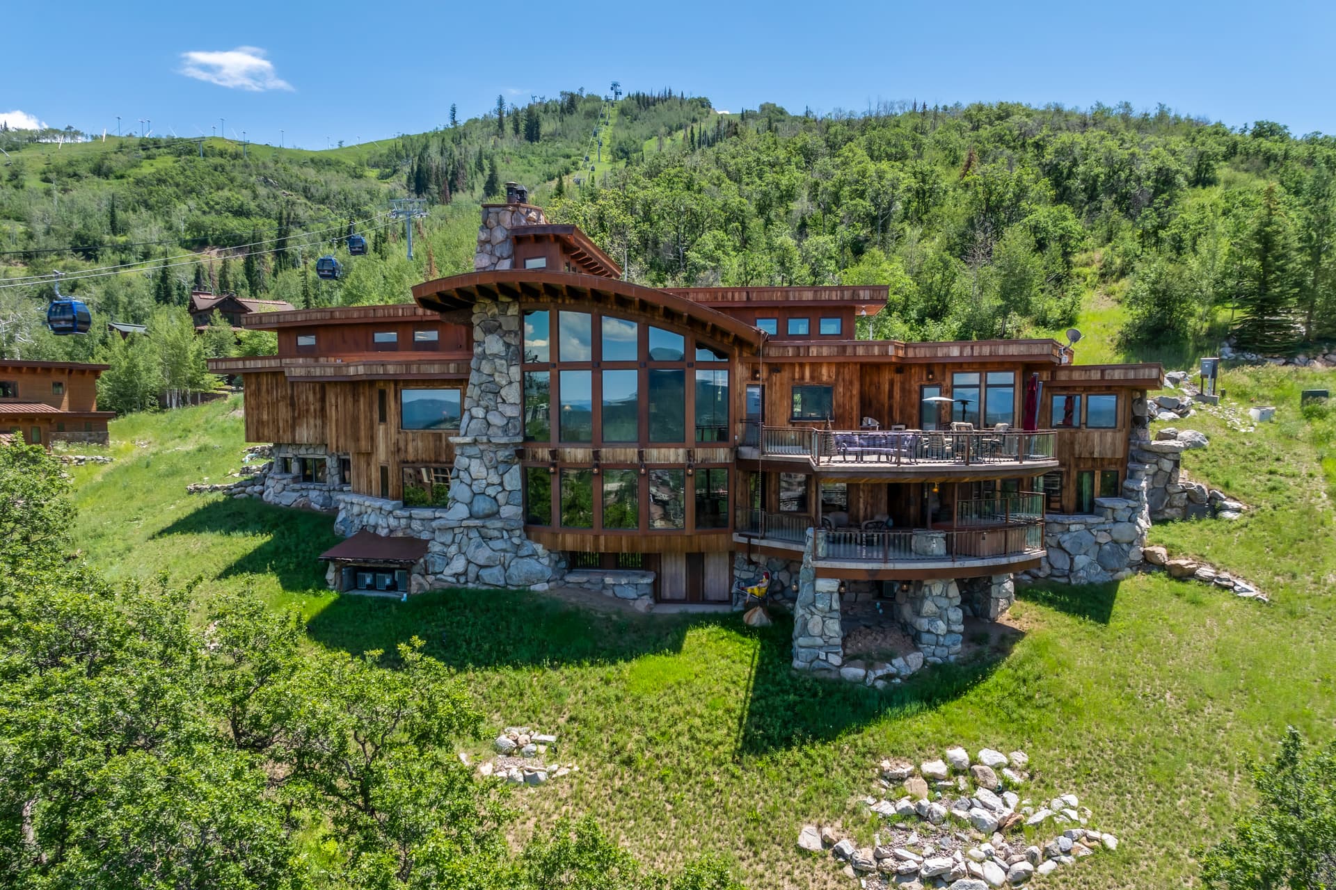 Cowboy Lodge