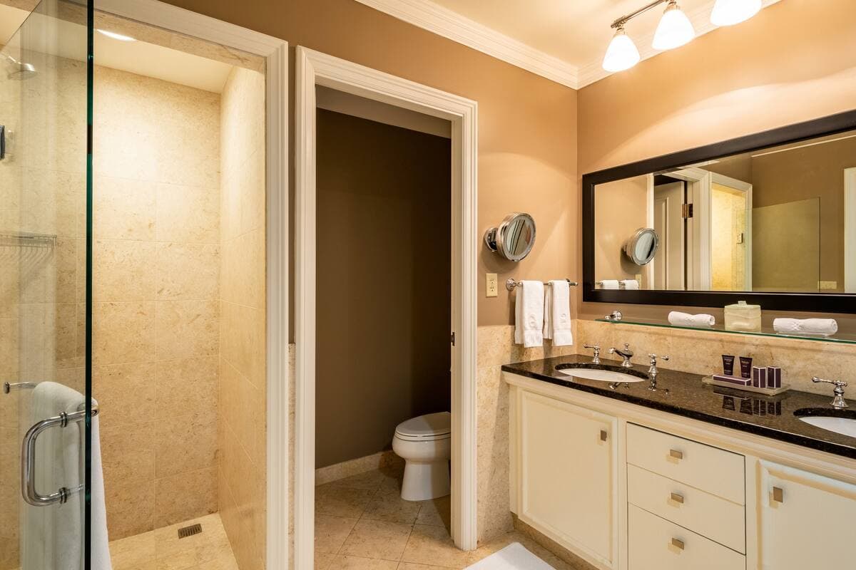 Ritz-Carlton Residence #304 - Image 16