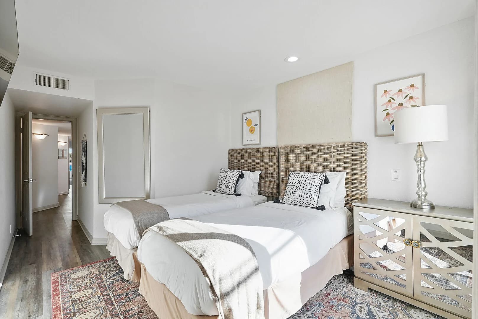 Bayfront Gem House - Image 23