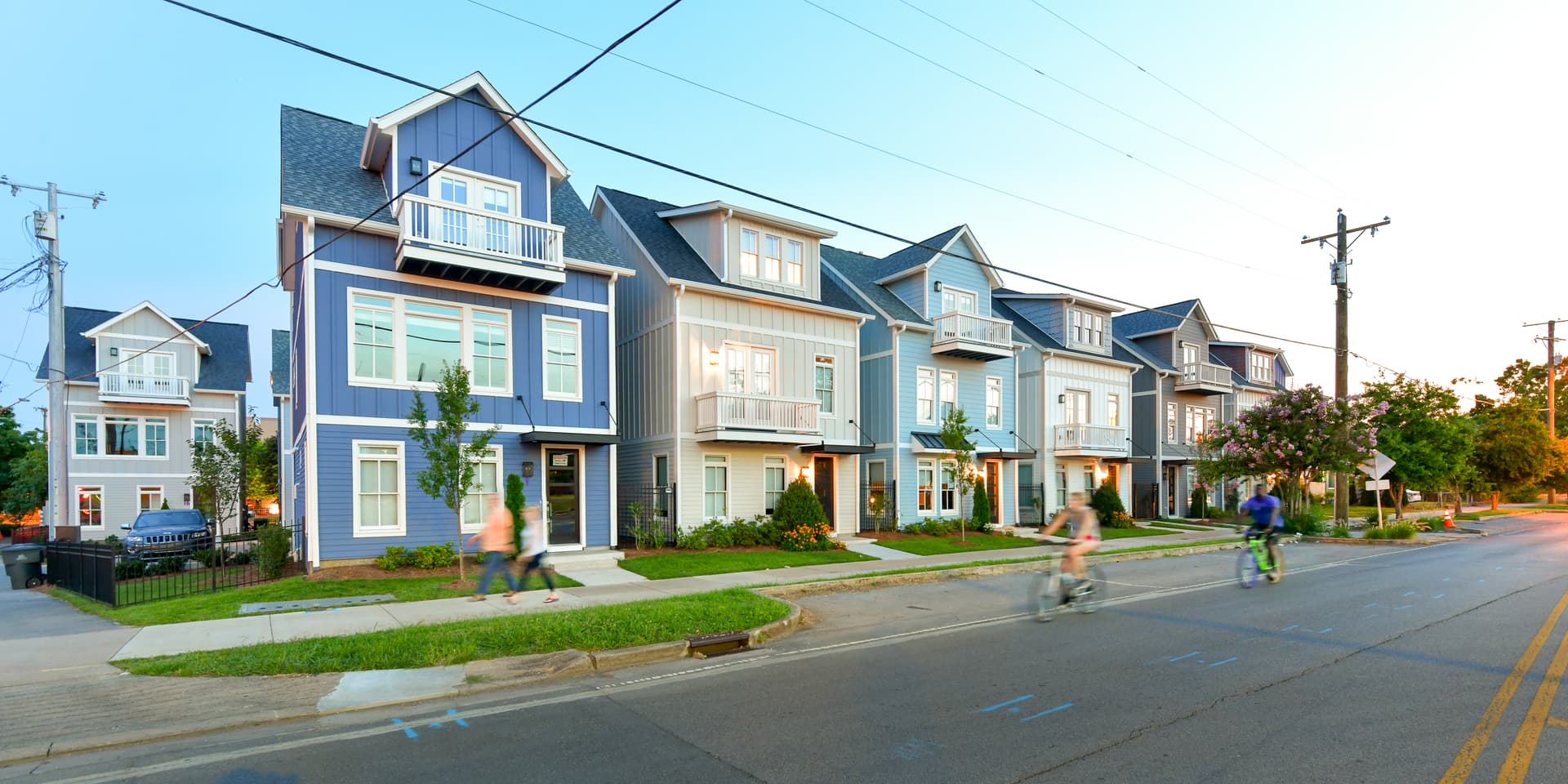 Musgraves & Twain - Image 16