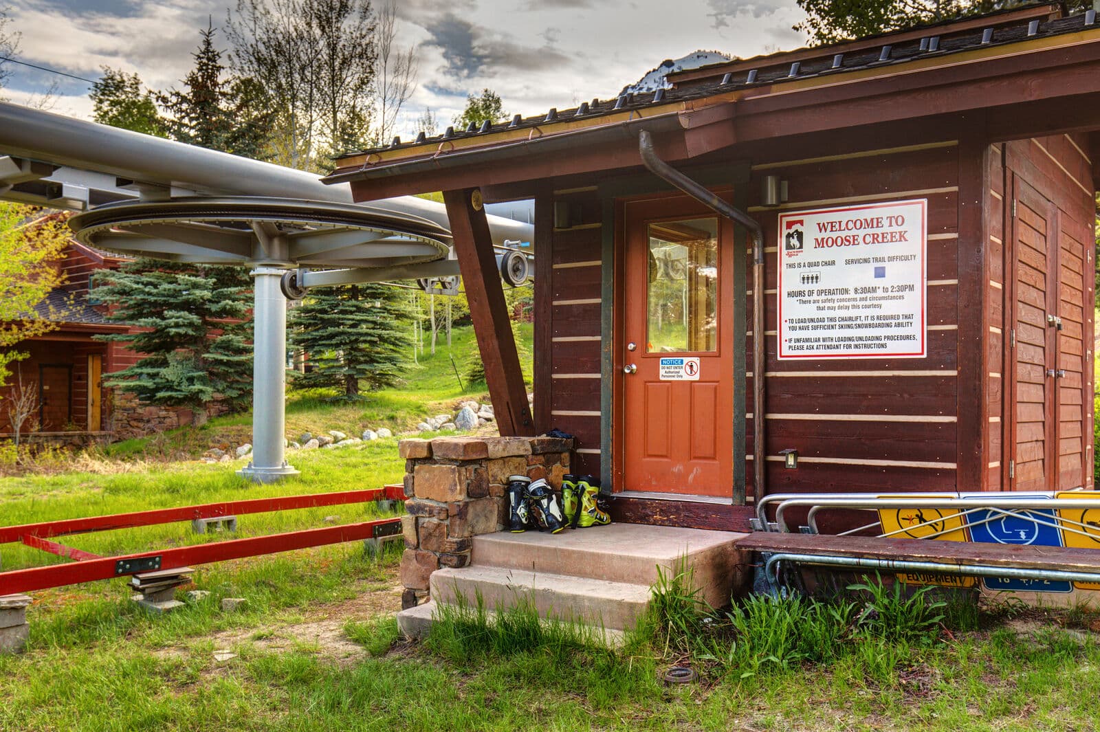 Teewinot Home - Image 44