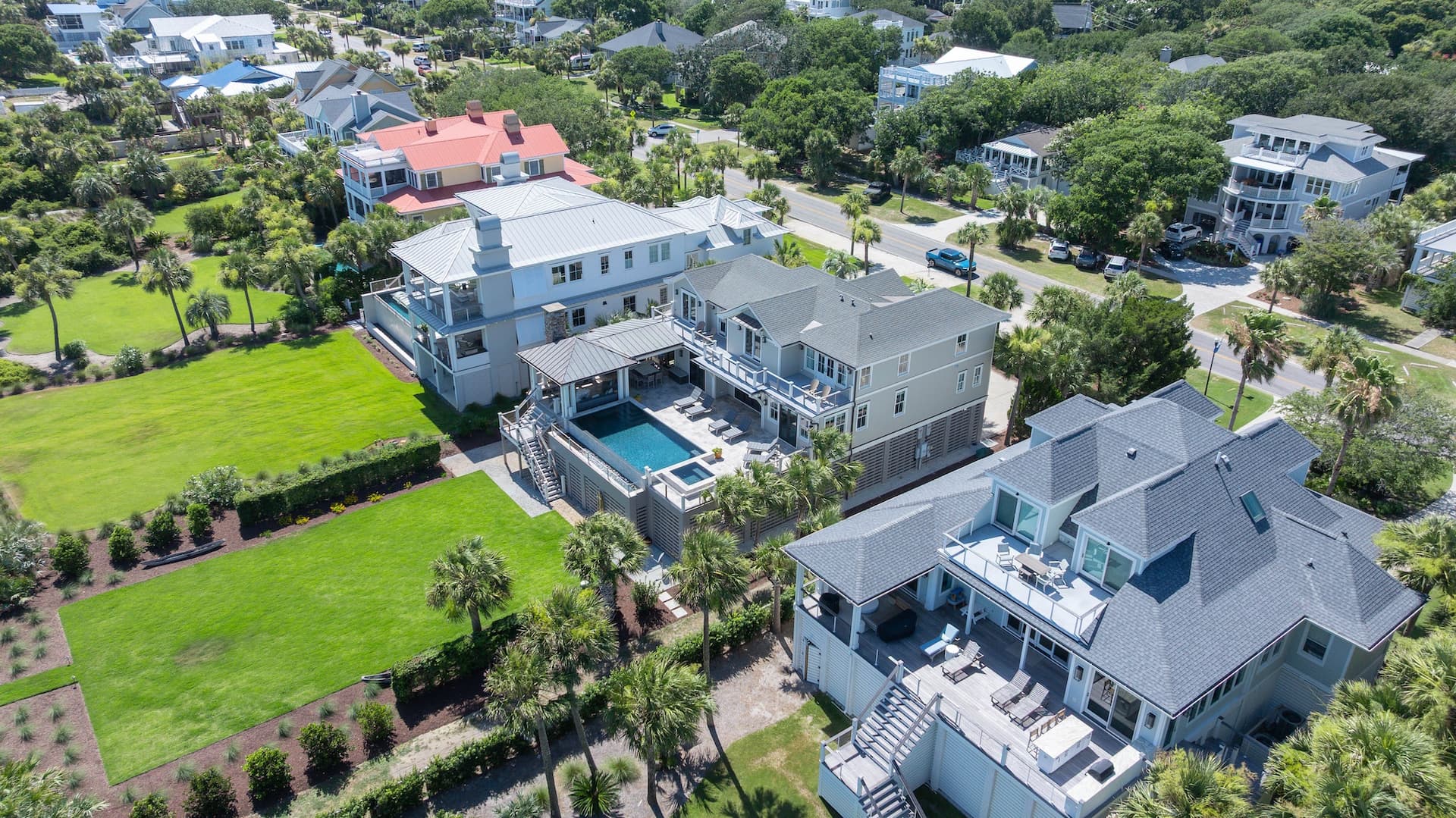 Beach Shelter - Image 98