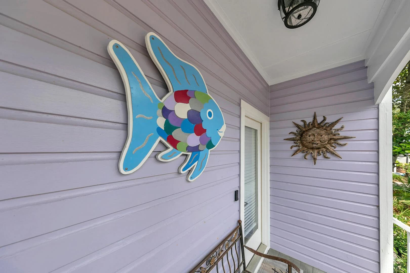 Rainbow Fish Home - Image 6