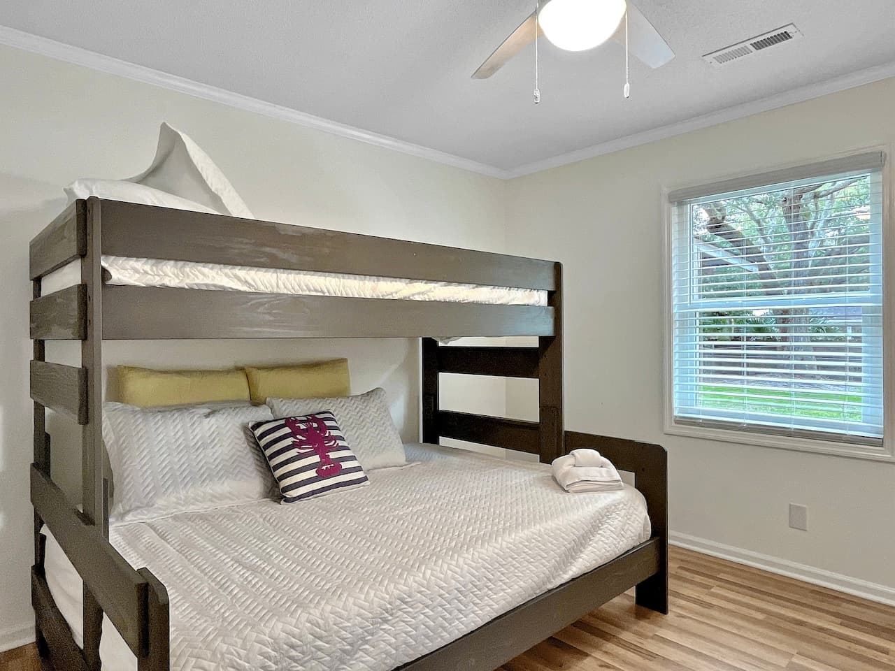 Seas Serenity - Image 25