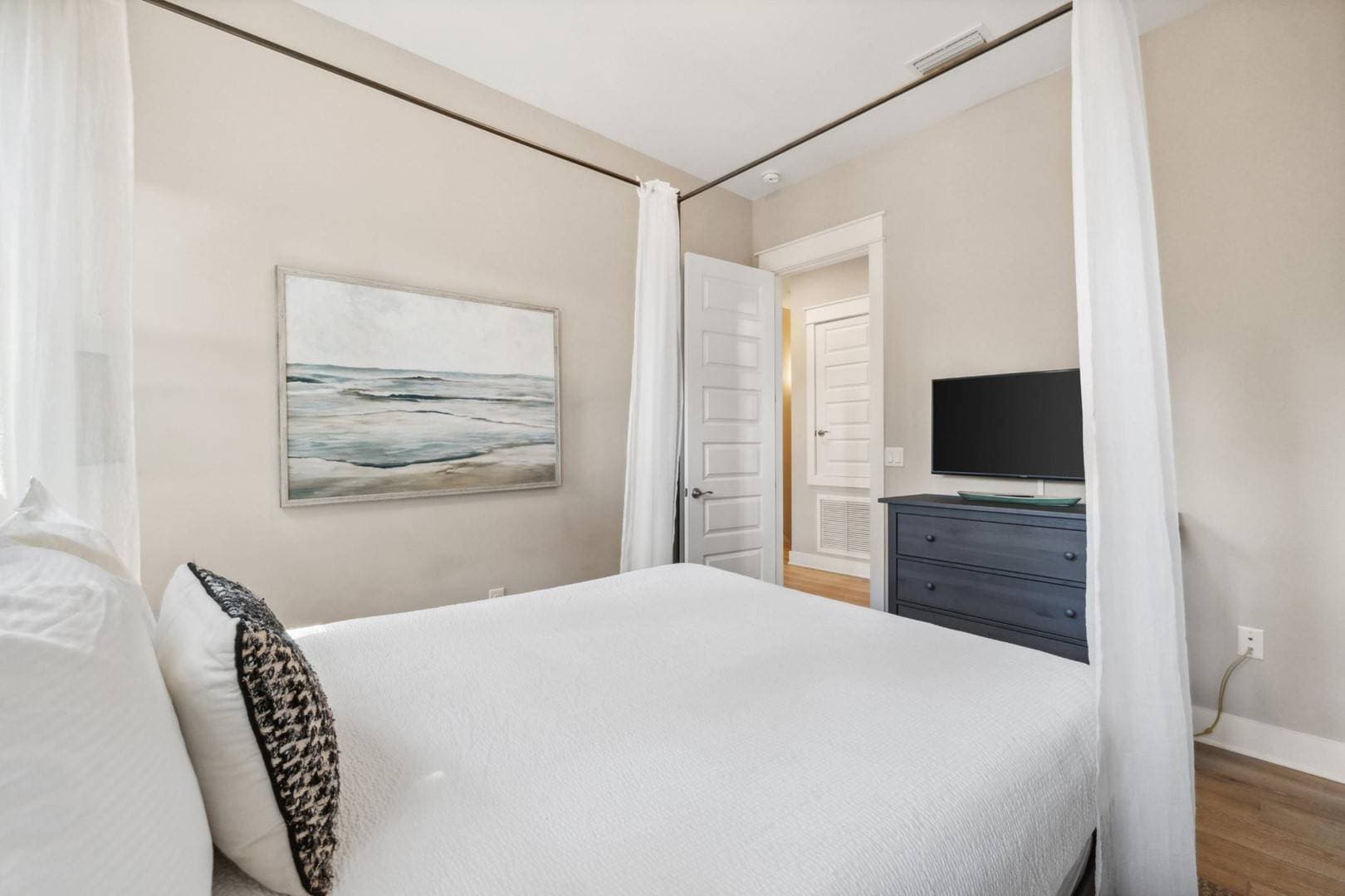 Endless Summer - Image 13