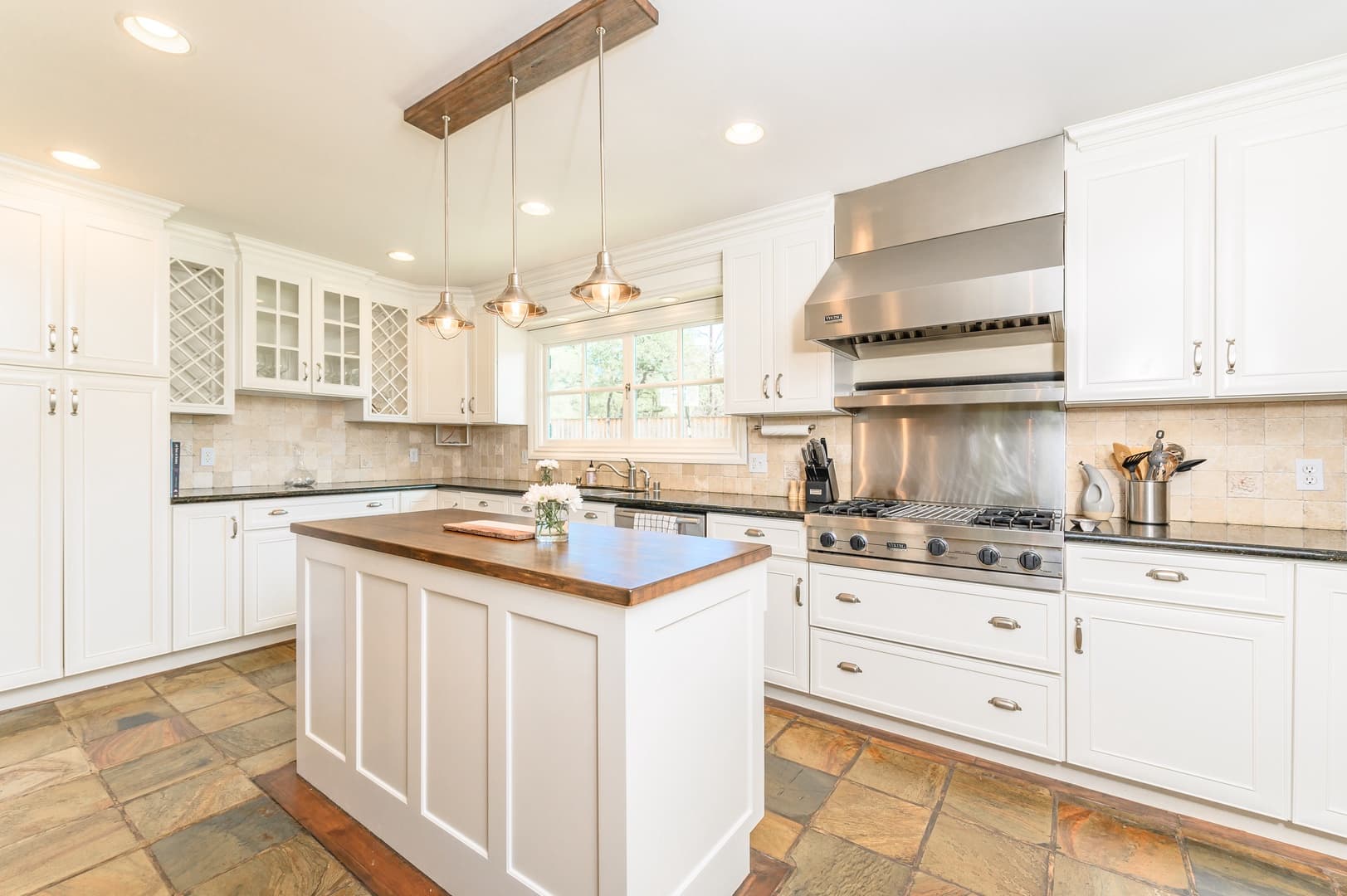 Glen Ellen Getaway - Image 3