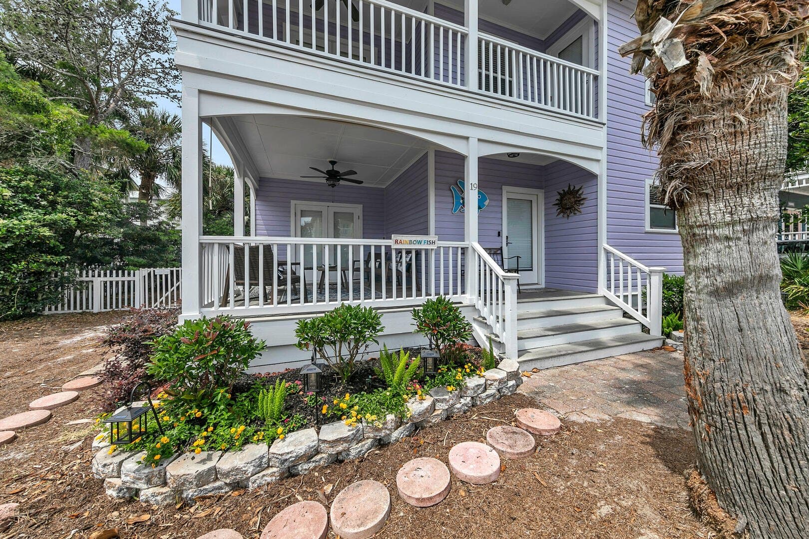 Rainbow Fish Home - Image 4