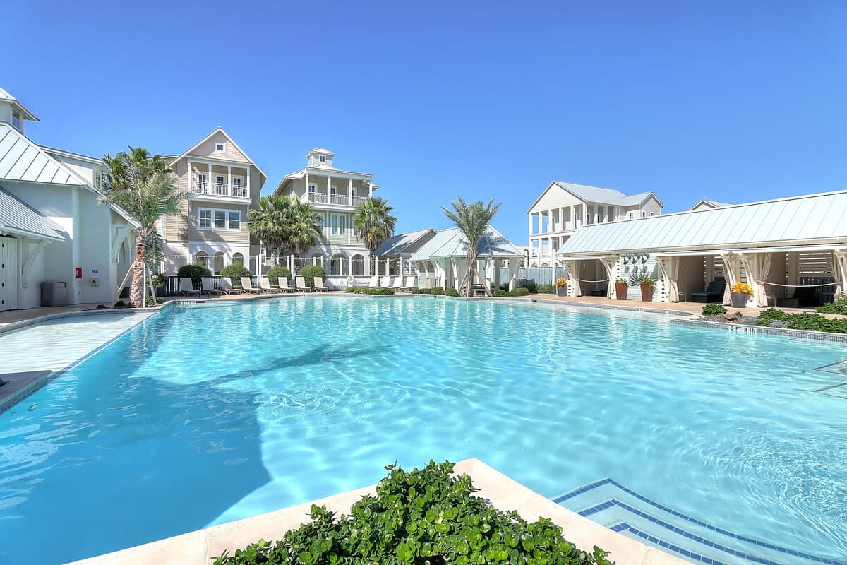 Perfect Pelican House - Image 23