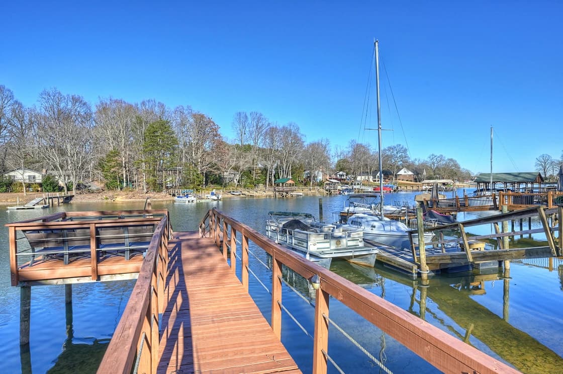 Dock Days - Image 44